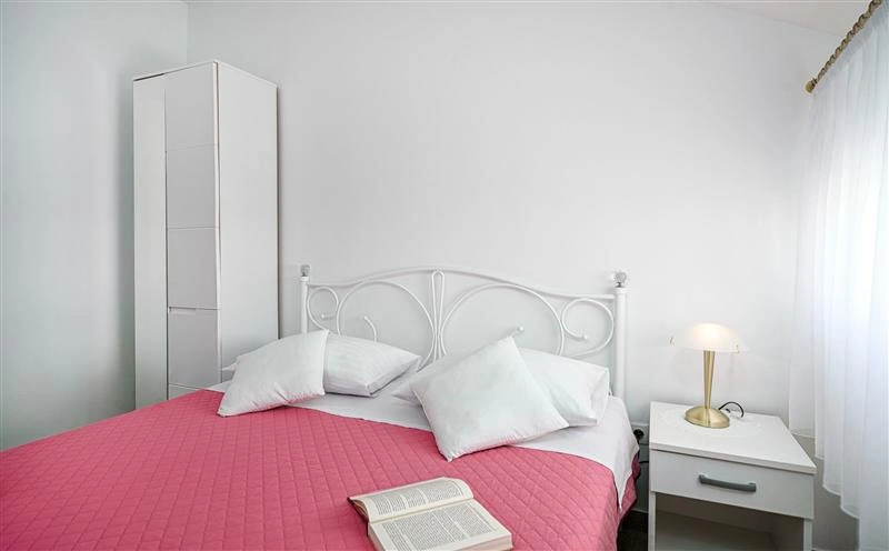 tamaris-apartman-vodice-01